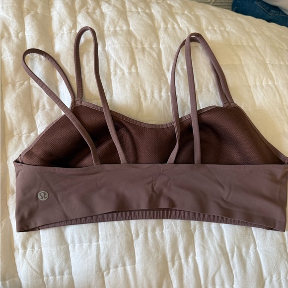 Lululemon sports bra - Picture 2 of 2